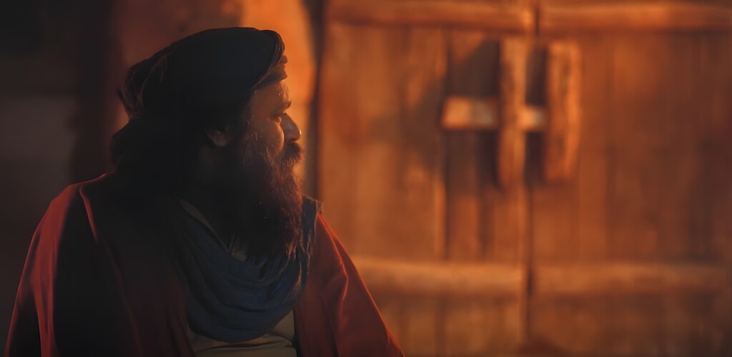 She was standing | او ایستاده بود